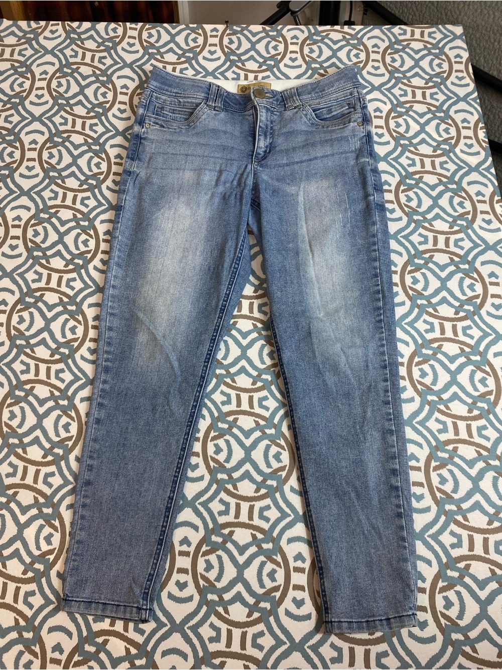 Democracy Light Wash Skinny Jeans - Blue